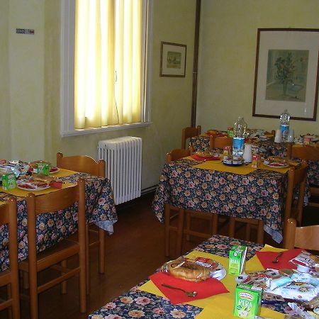 Albergo Cristallo Legnano Extérieur photo