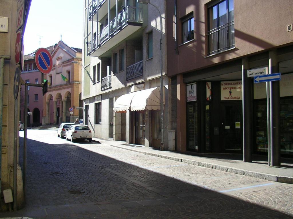 Albergo Cristallo Legnano Extérieur photo