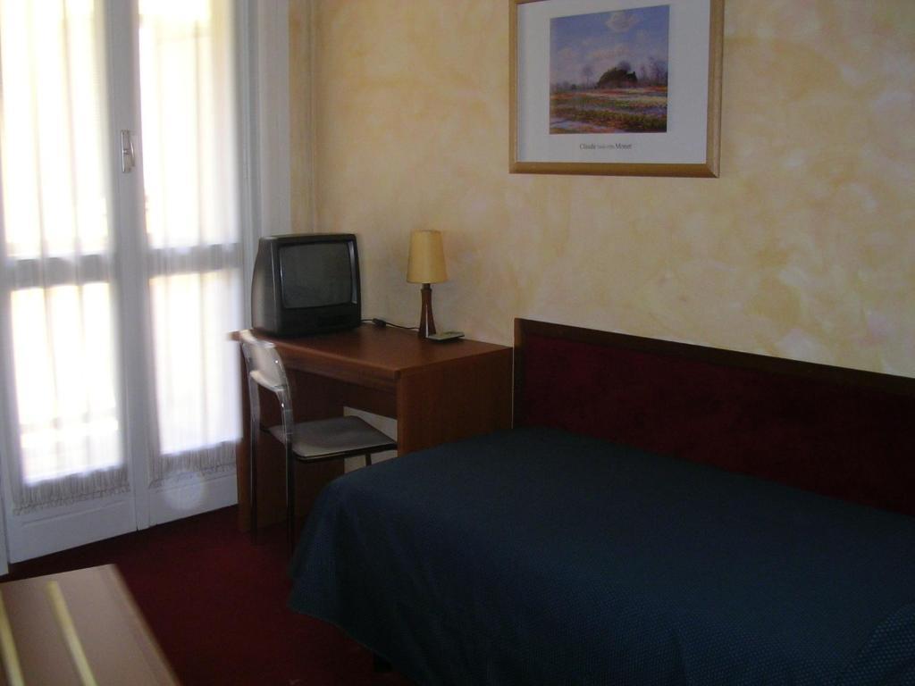 Albergo Cristallo Legnano Chambre photo